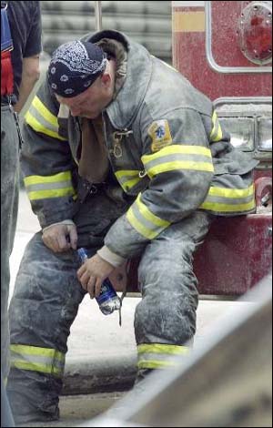 14_APfftruck.jpg (32193 bytes)