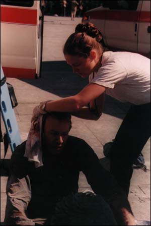 14_PMattending.jpg (24111 bytes)